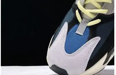 ADIDAS YEEZY BOOST 700 WAVE RUNNER SOLID GREY B75571
