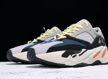 ADIDAS YEEZY BOOST 700 WAVE RUNNER SOLID GREY B75571