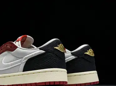 Trophy Room x Air Jordan 1 Low OG “Rookie Card: Home”  HV6157-100