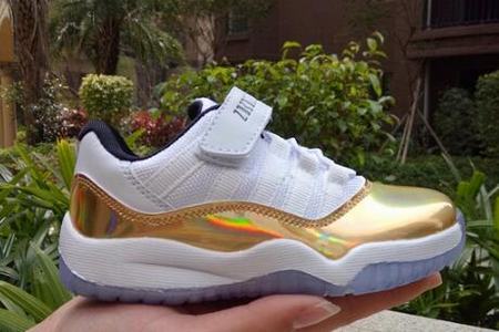 Air Jordan XI(11) Gold Low Kids-025