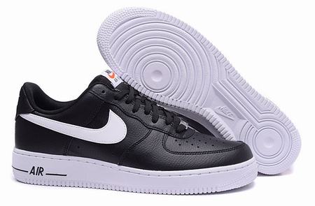 Air Force One Low-013