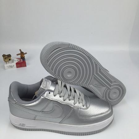 Air Force One Low-007