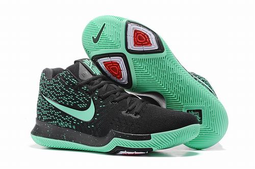 Kyrie Irving 3-021