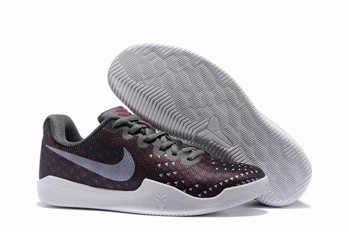 Kobe Bryant 11 EP Women-008