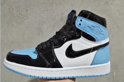 Air Jordan 1(1) UNC Patent Women-029