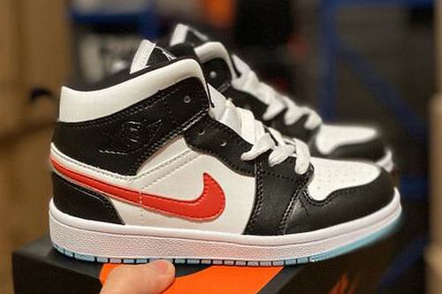 Kids Air Jordan I(1) Retro-024