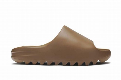 YEEZY SLIDE CORE