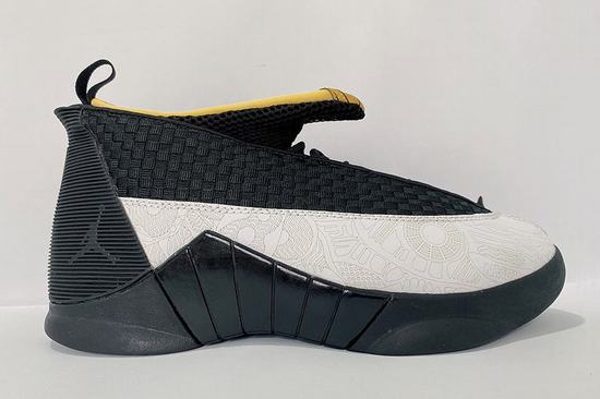 Air Jordan XV(15) Retro Black Sand Yellow