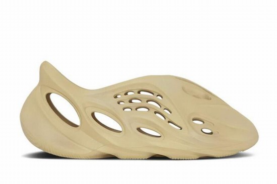 Yeezy Foam Runner Desert Sand Women