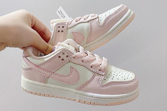 Dunk SB Low Cherry Blossom Powder Kids