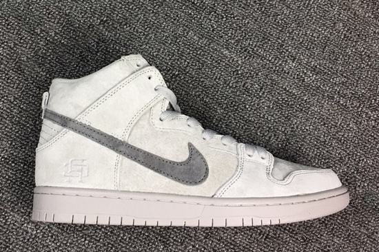 Dunk SB Zoom High Reigning Champ Women