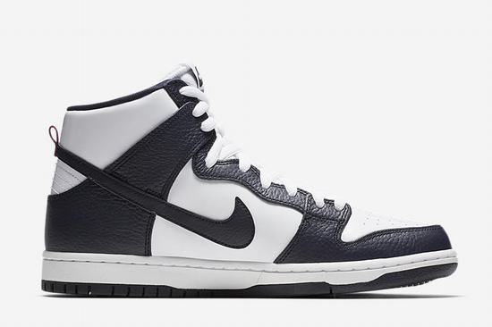 Dunk SB High White Black University Red Women