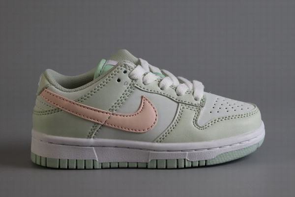 Dunk SB Low Green Rose Pink Kids