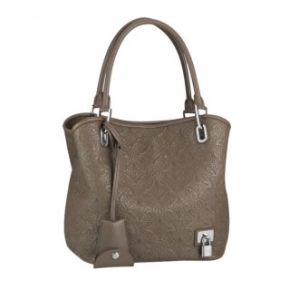 Lilia M94040 PM Fumee 1 Lilia M94040 PM Fumee