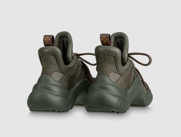 LV ARCHLIGHT SNEAKER 1A882A - Image 3