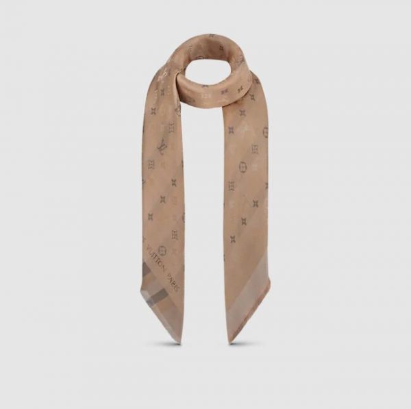 So Shine Monogram Shawl M76337 - Image 5