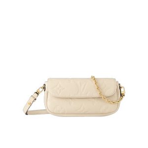 M82210 Wallet on Chain Ivy