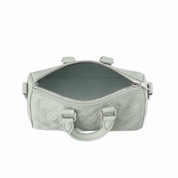 M23163 Mineral Gray Embossed Taurillon Monogram cowhide leather Cowhide leather trim Keepall Bandoulière 25 5 M23163 Mineral Gray Embossed Taurillon Monogram cowhide leather Cowhide leather trim Keepall Bandoulière 25 - Image 3
