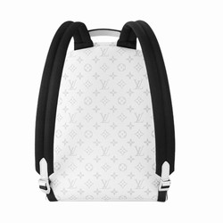 M31061 Optic White Taiga cowhide leather and Monogram coated canvas Cowhide leather trim Discovery Backpack 7 M31061 Optic White Taiga cowhide leather and Monogram coated canvas Cowhide leather trim Discovery Backpack
