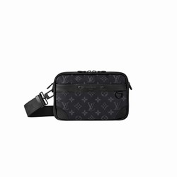 M46955 Monogram Eclipse coated canvas Cowhide-leather trim Textile lining Alpha Messenger 1 M46955 Monogram Eclipse coated canvas Cowhide-leather trim Textile lining Alpha Messenger