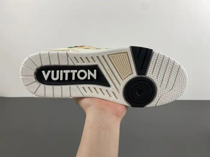 LV TRAINER SNEAKER 24072201