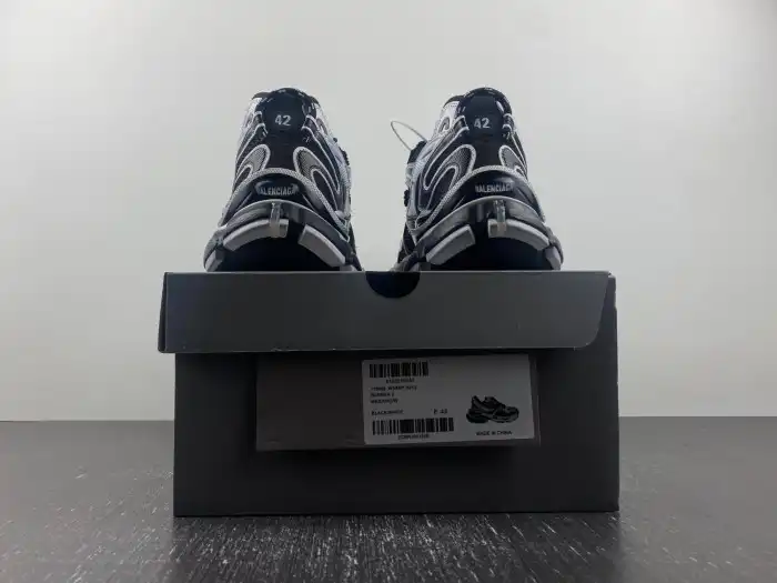 BLCG RUNNER 2.0 SNEAKER 779066-W3RBXP-0213