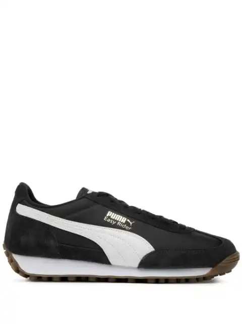 PUMA logo-print low-top sneakers 