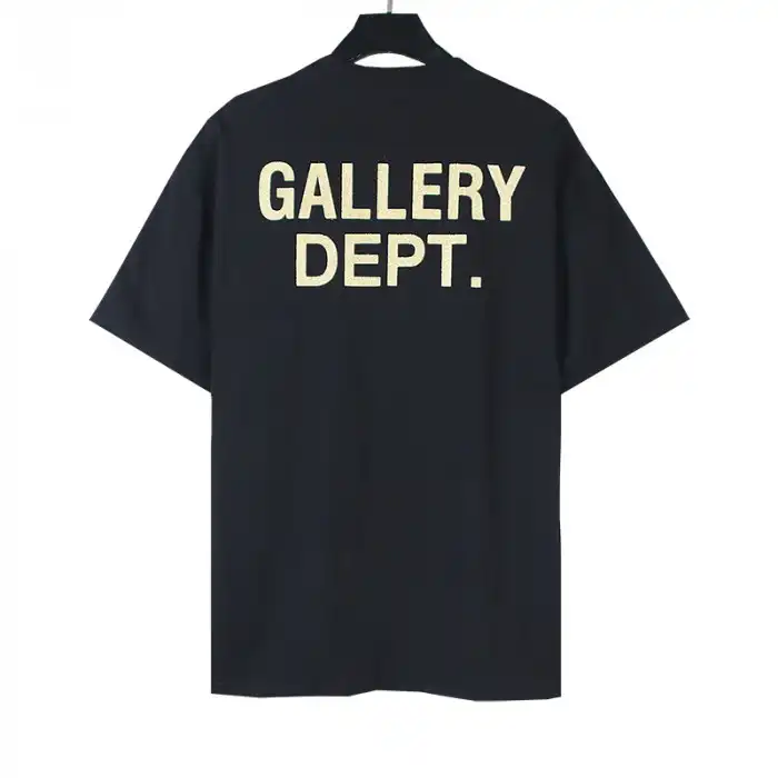 GA11ERY DEPT. T-SHIRT 24042322