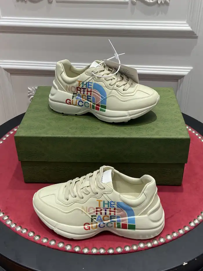 The North Face x Gucci Rhyton sneaker 685641 DRW00 9522