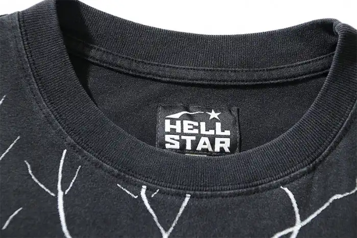 He11star T-shirt 24043008