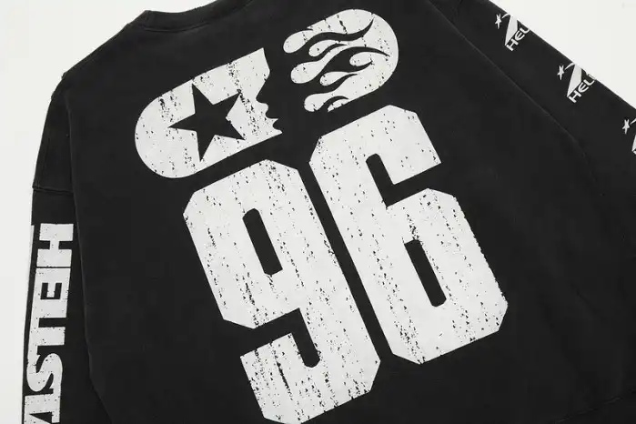 He11star Crewneck 24062501